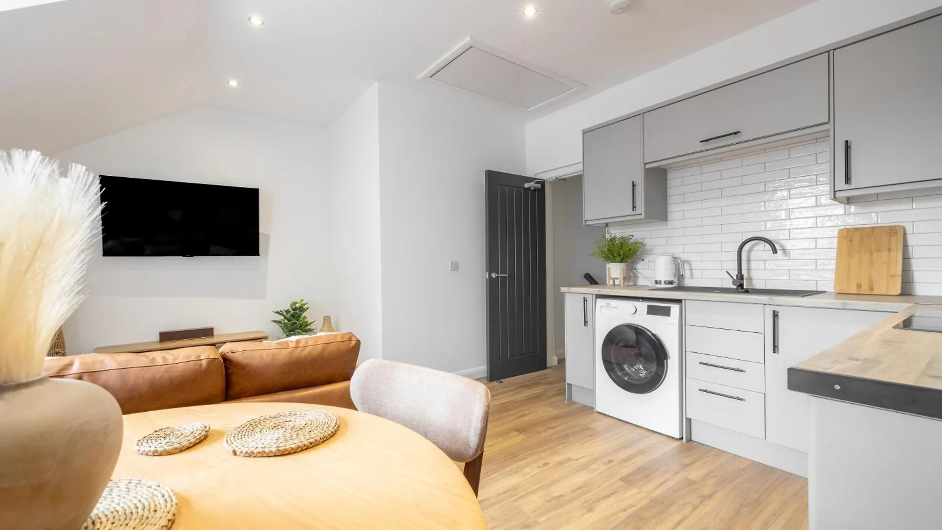 Bliss Stay Belfast The Mount Apartment