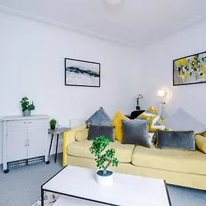 modern-cosy-victorian-terrace.yorkshirehotels.net/